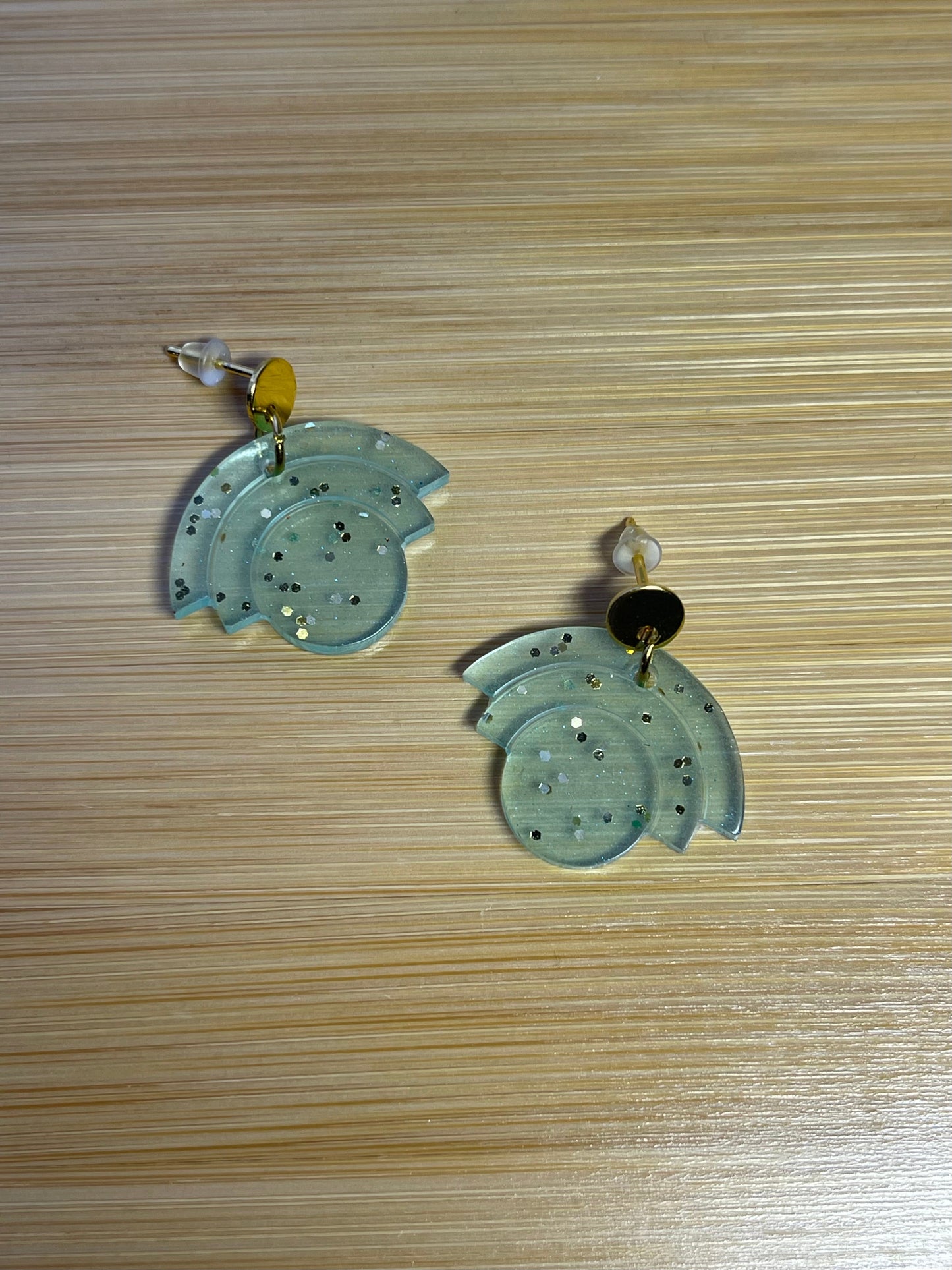 Boucles d’Oreilles “Lune Menthe” boucles d'oreilles