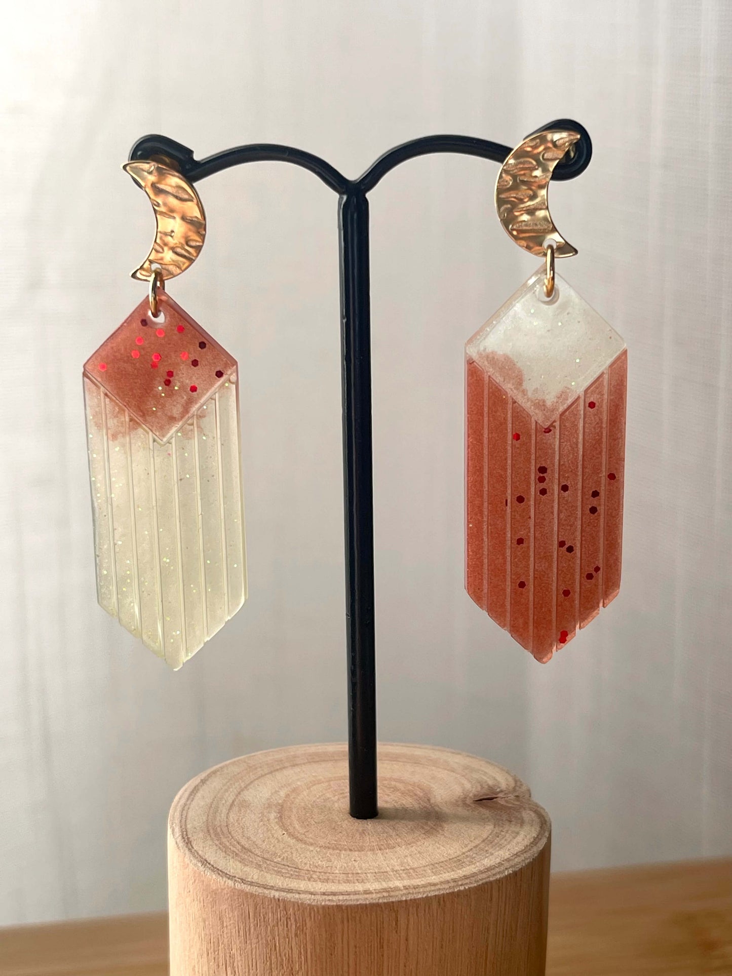 Boucles d'Oreilles Asymétriques – Jaune et Terracotta