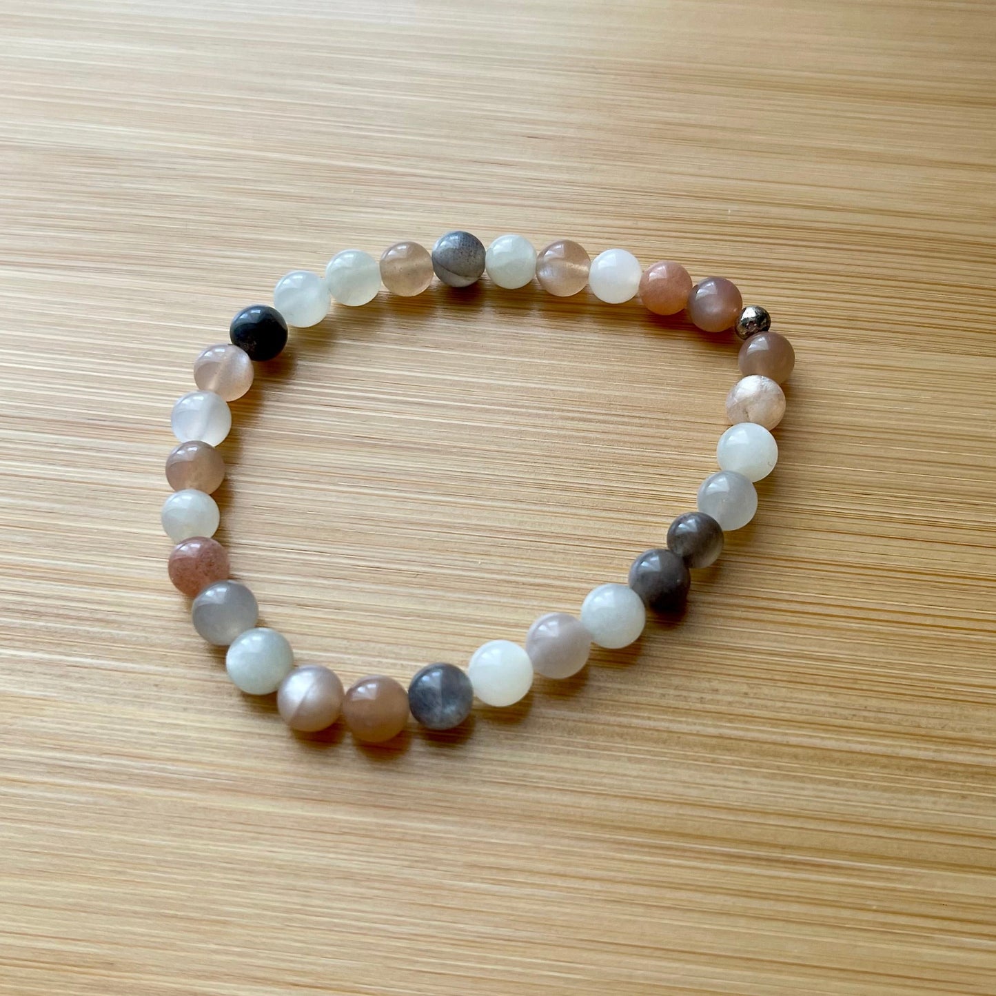 Bracelet en Pierre de Lune 6mm
