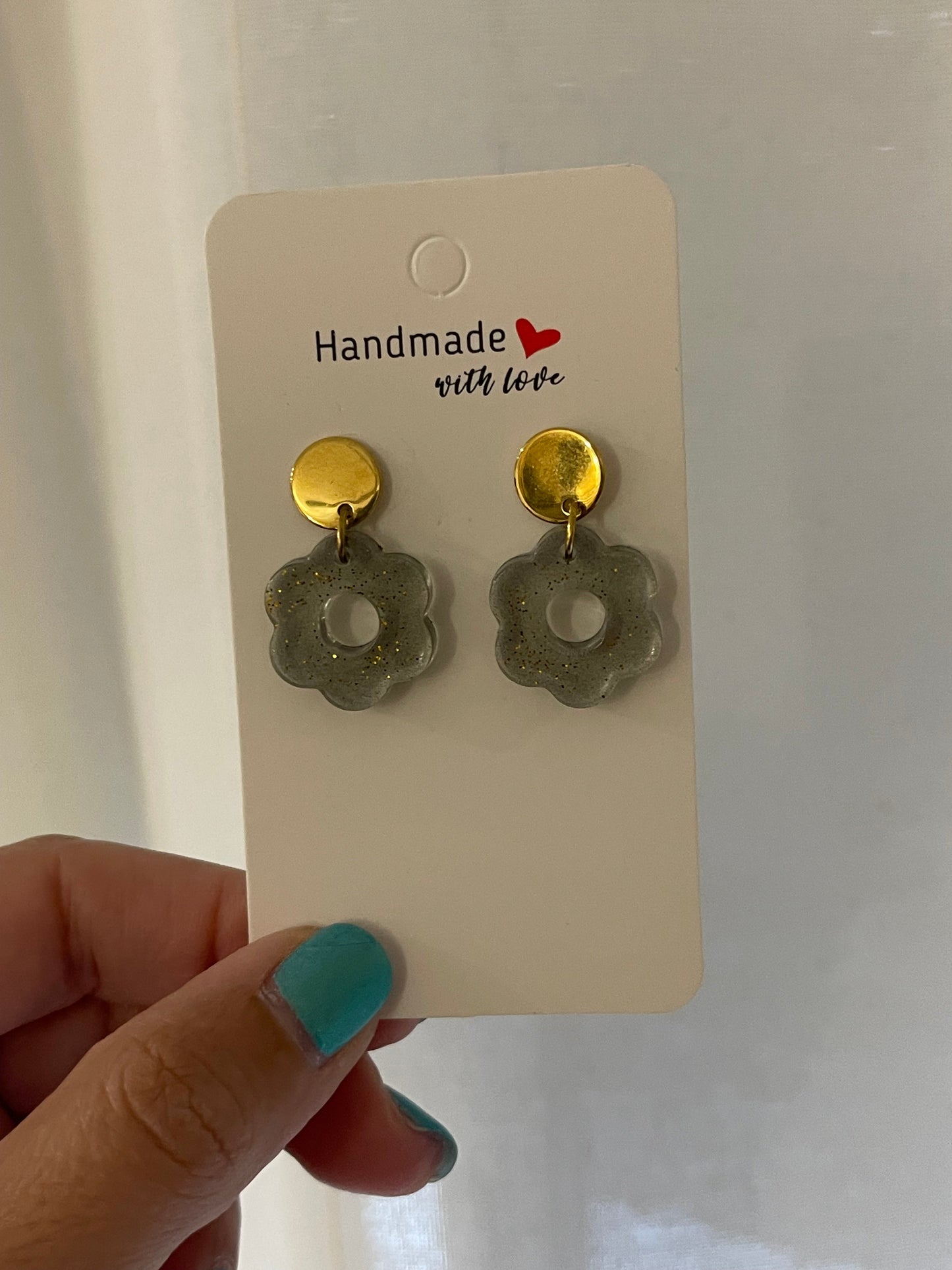 Boucles d’oreilles “Fleur de Brume” – Élégance douce boucles d'oreilles