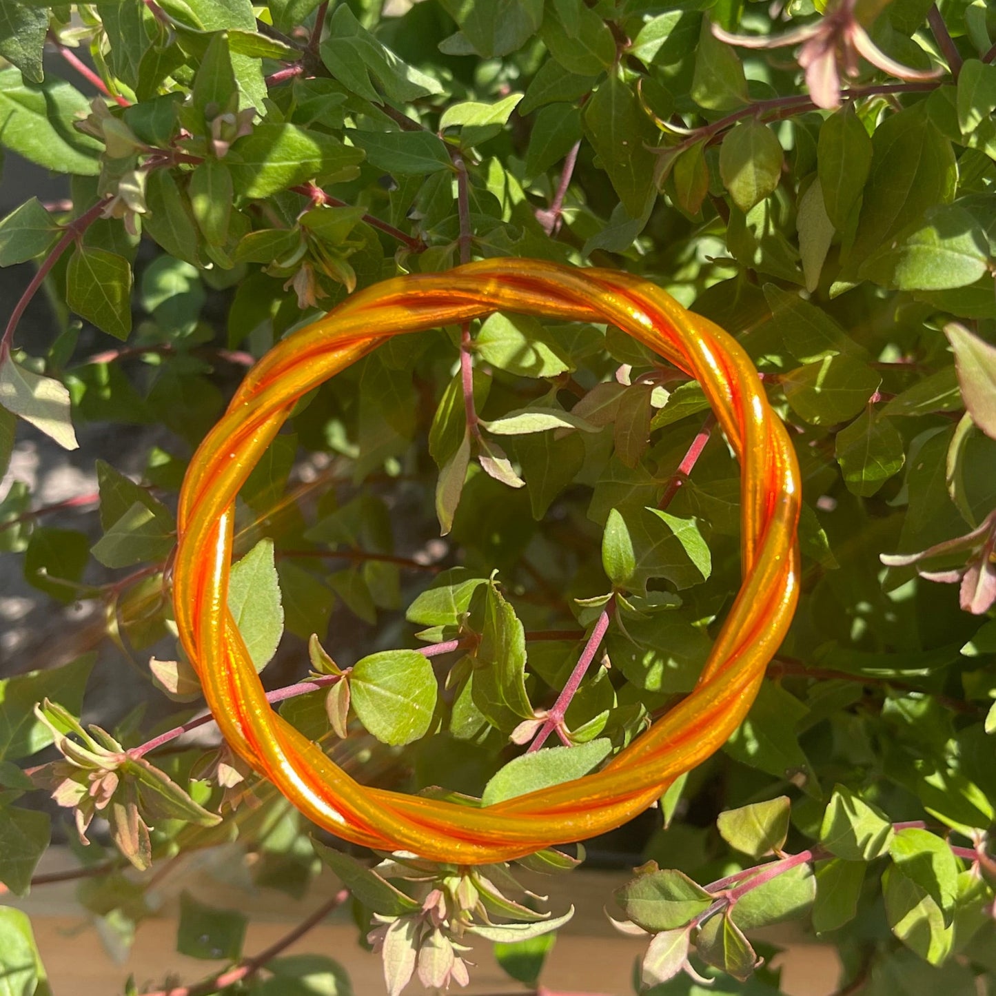 Jonc bouddhiste torsadé Orange feu Orabulle