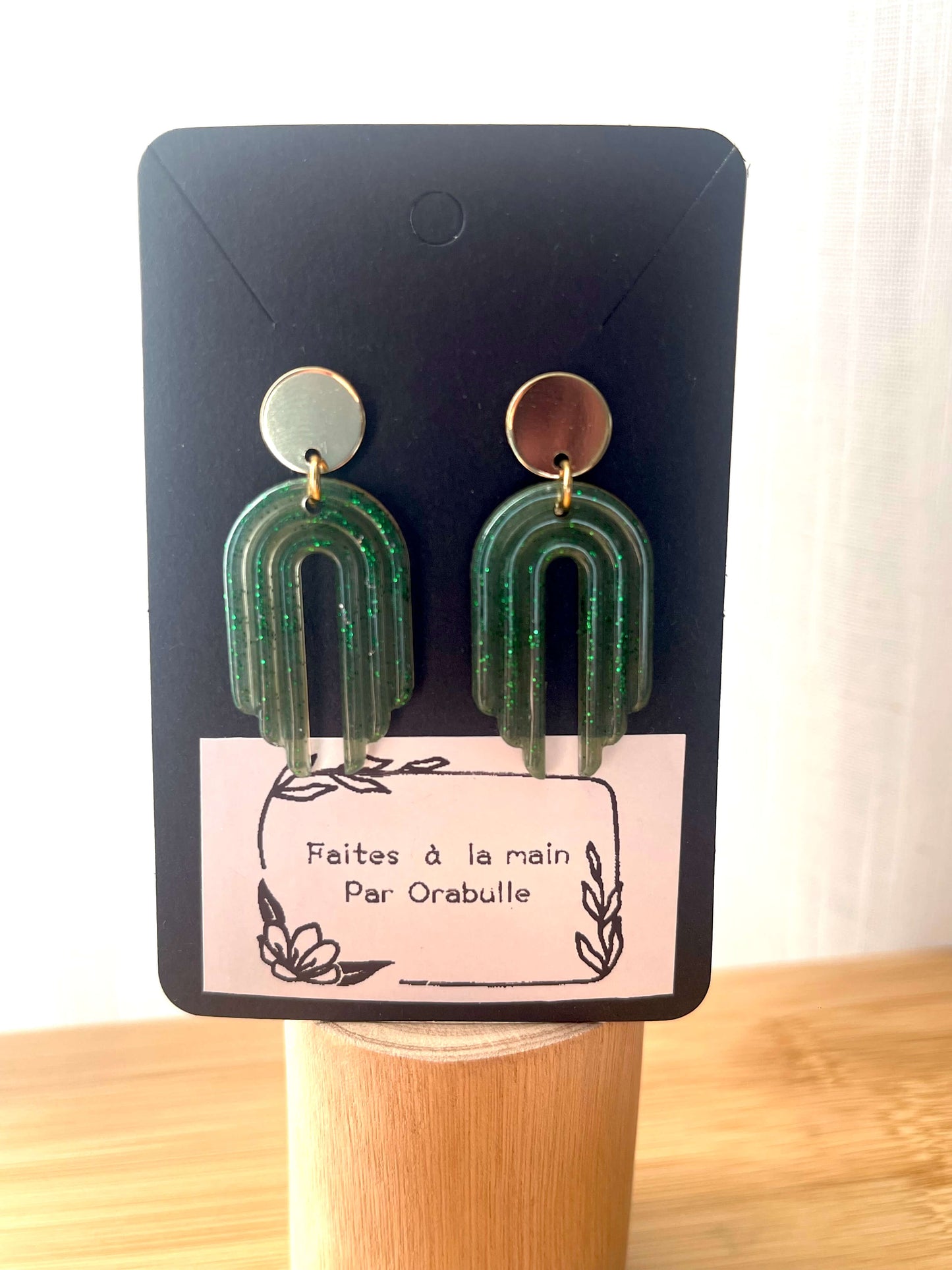 boucles d'oreilles en résine vertes à paillettes