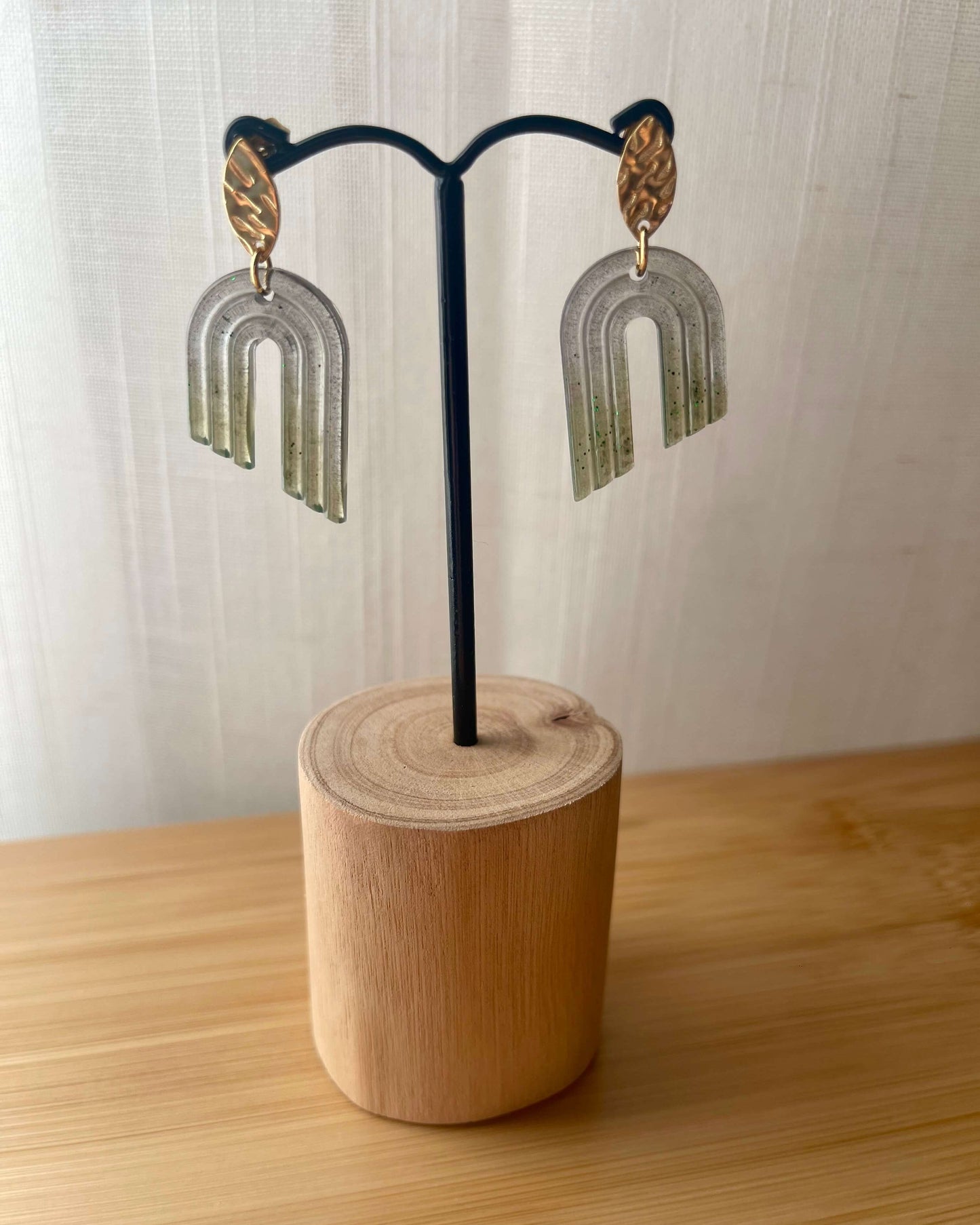 Boucles d'Oreilles "Forêt Enchantée" - Résine Noire et Verte Pailletée boucles d'oreilles
