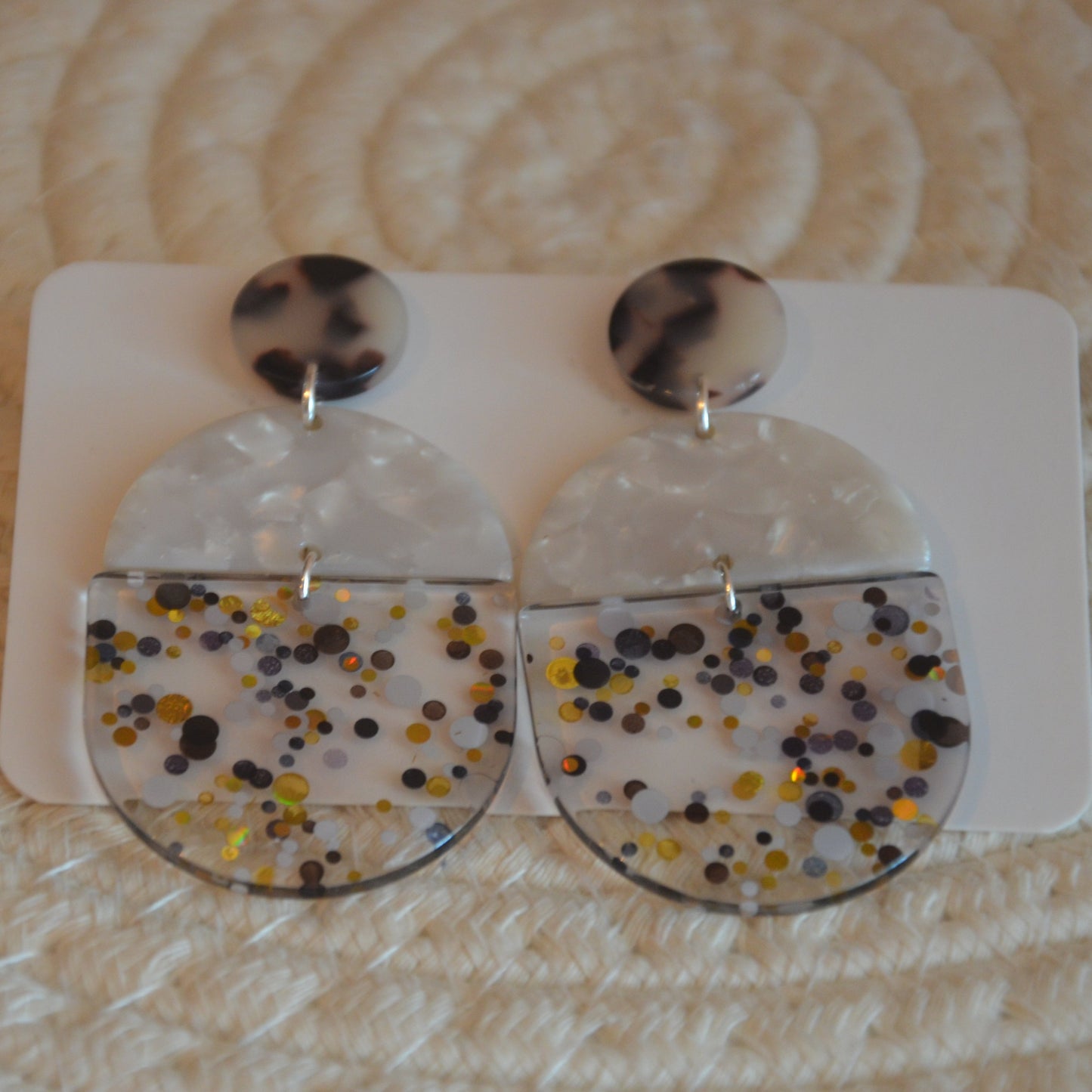Boucles d'oreilles Disco pop noires par La boutique de Jul