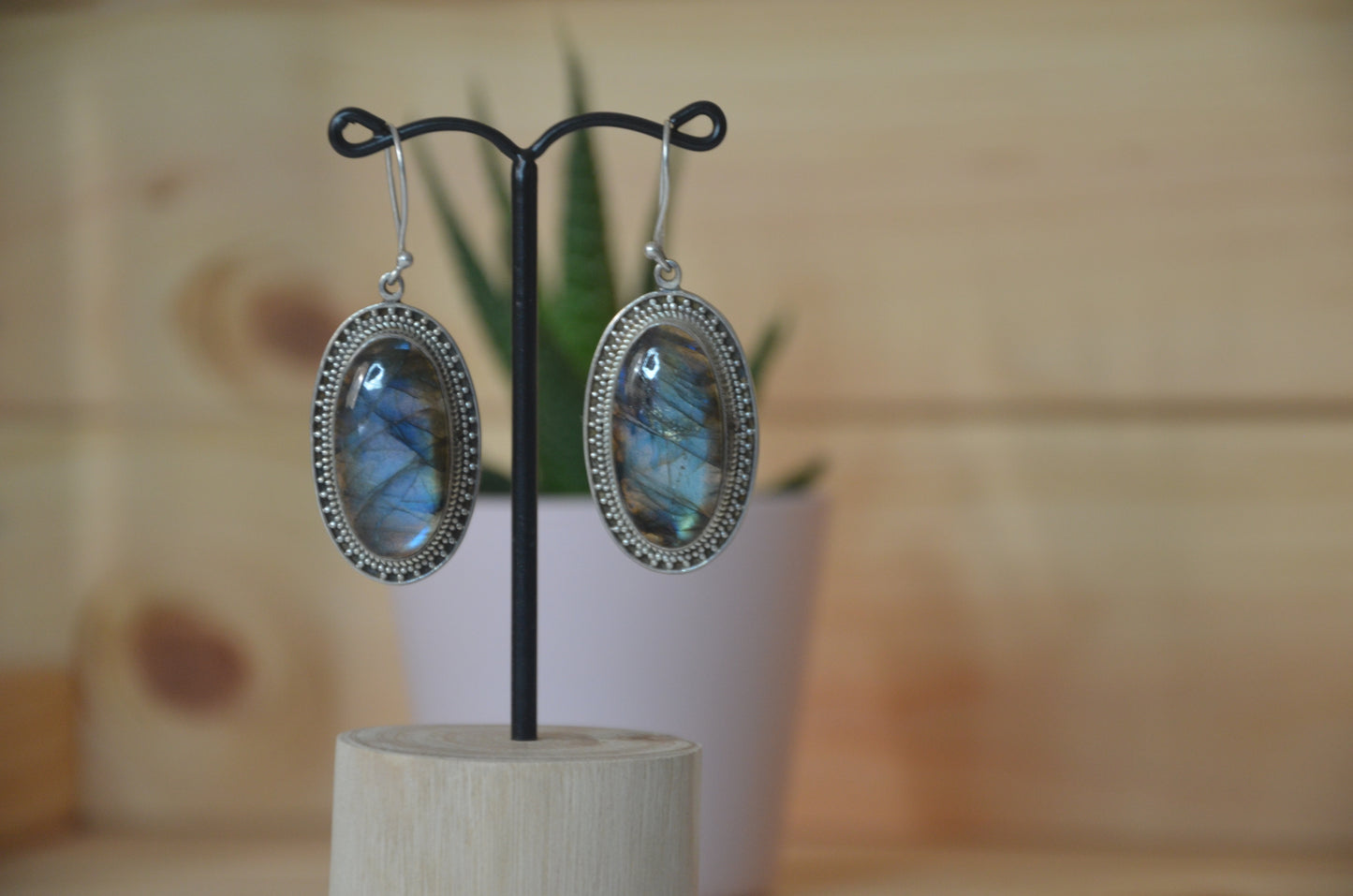 Grandes boucles d'oreilles ovales Labradorite