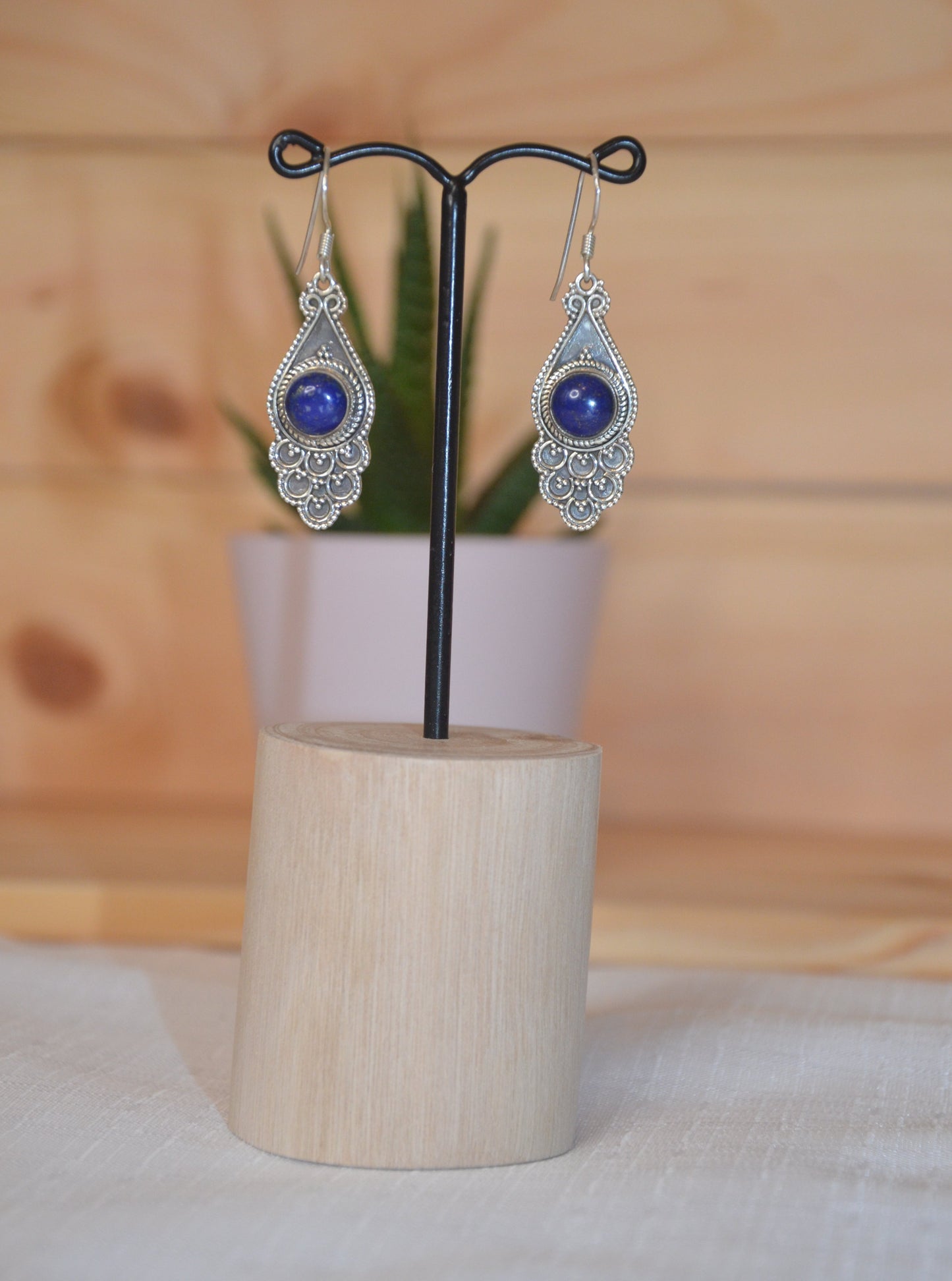 Boucles d'oreilles mi-longues Lapis lazuli