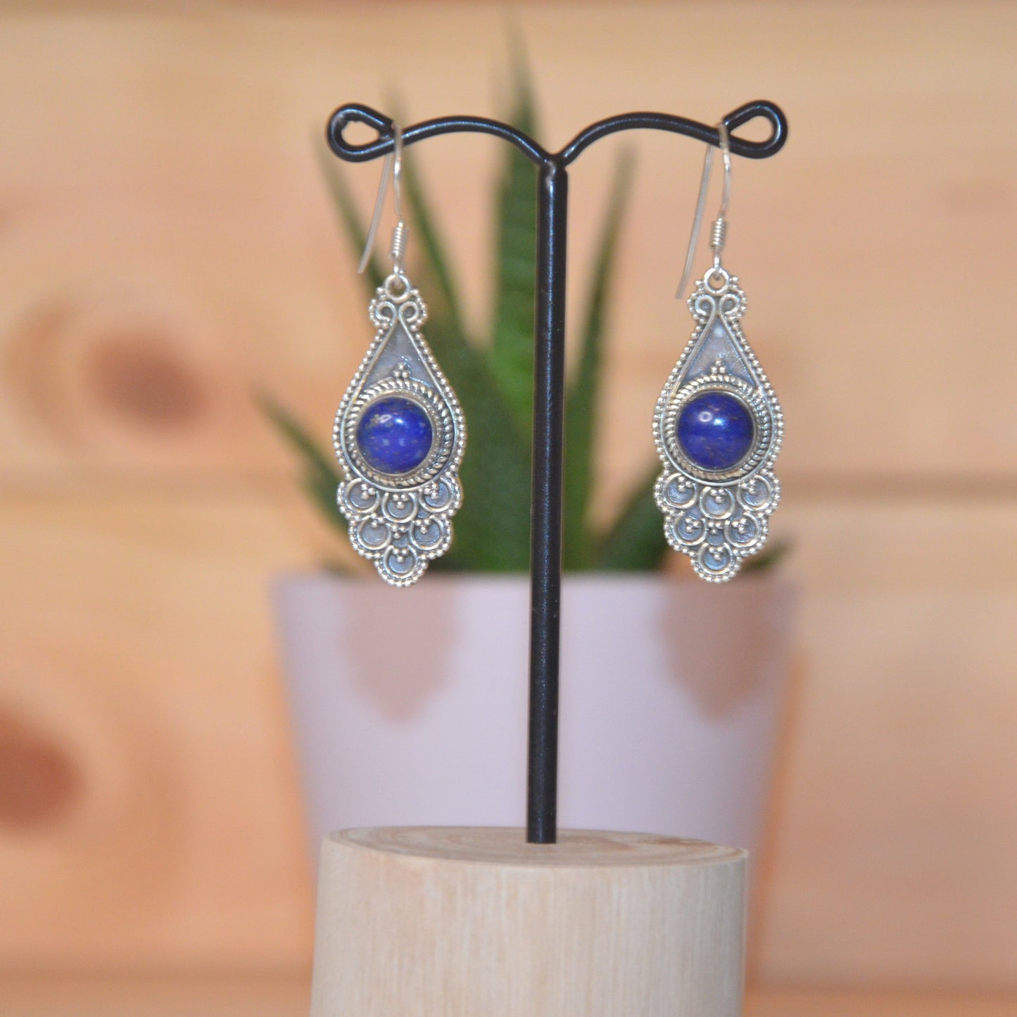 Boucles d'oreilles mi-longues Lapis lazuli