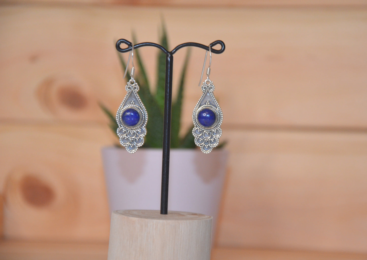 Boucles d'oreilles mi-longues Lapis lazuli