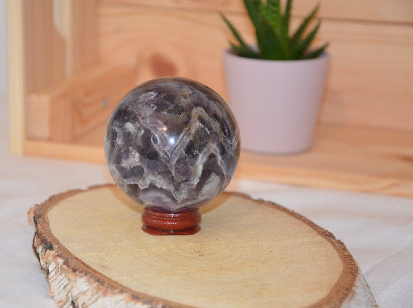 sphère en amethyste de 6cm