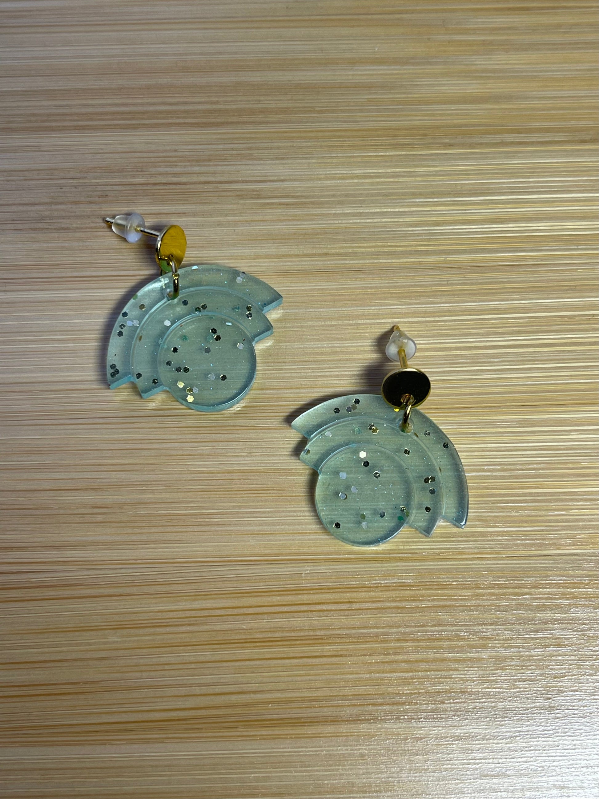 Boucles d’Oreilles “Lune Menthe” boucles d'oreilles