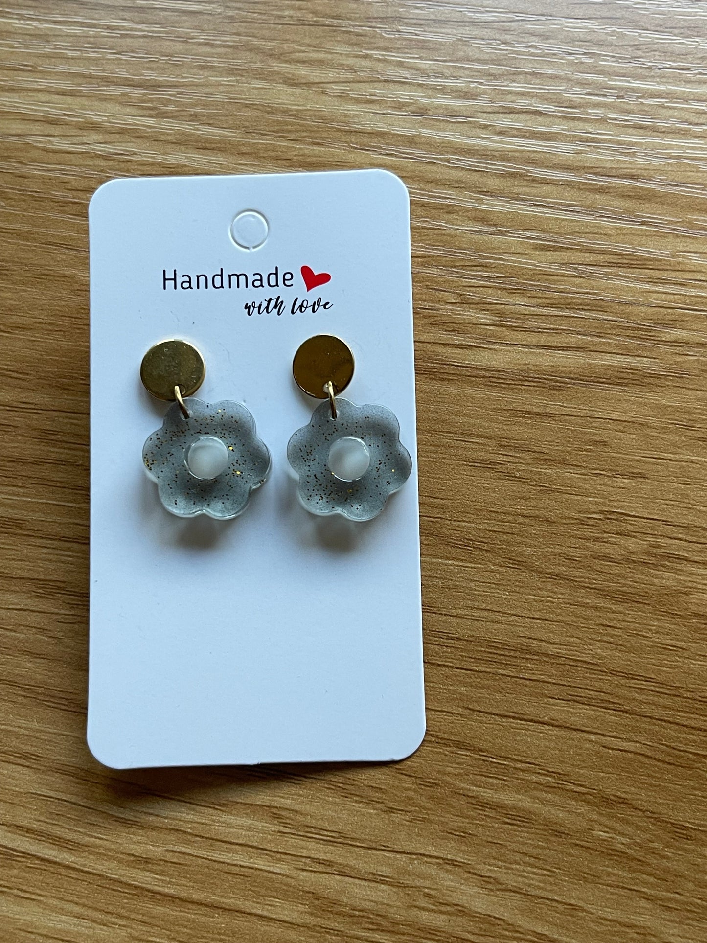 Boucles d’oreilles “Fleur de Brume” – Élégance douce boucles d'oreilles