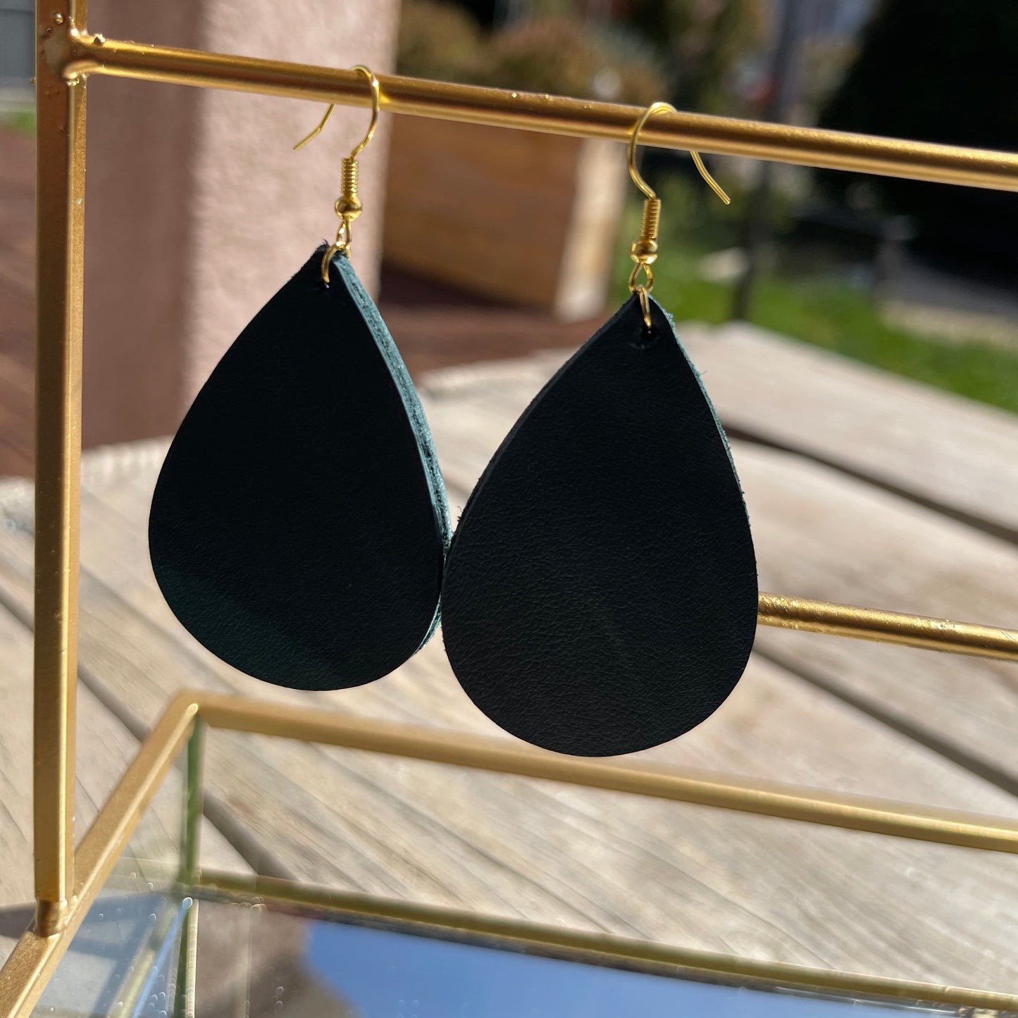 boucles d'oreilles vertes cuir forme ovale