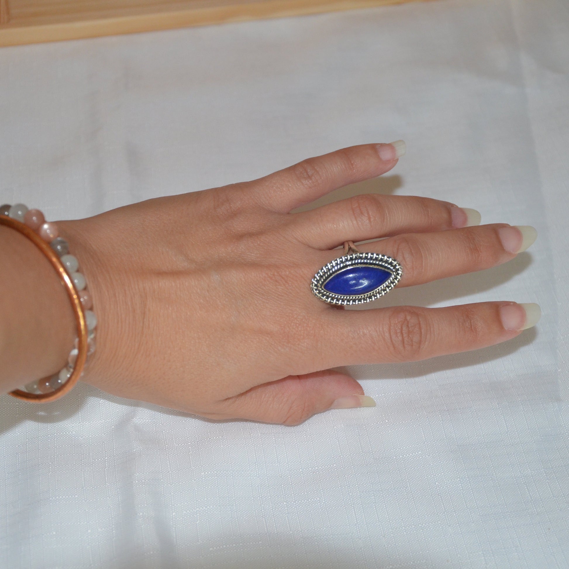 Bague marquise Lapis lazuli 